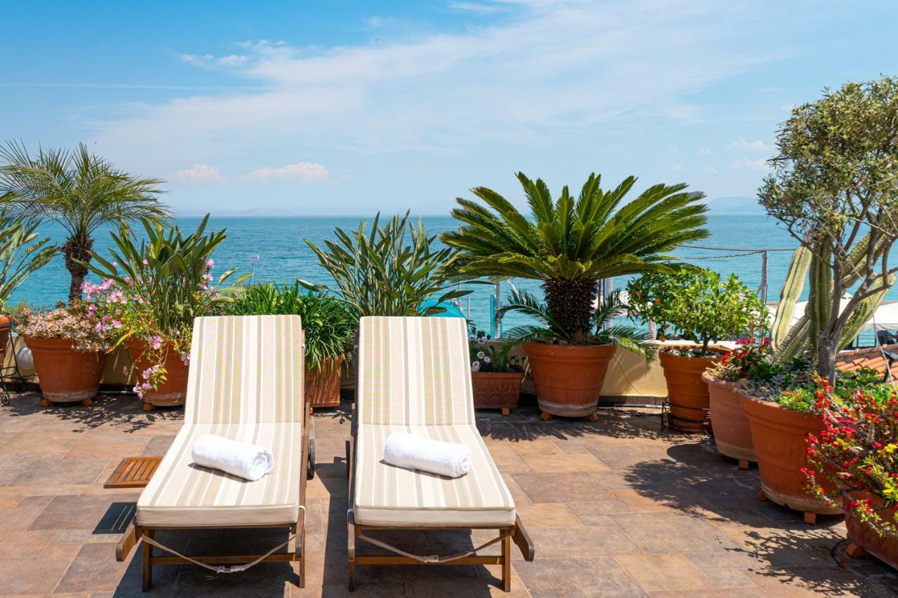 Diamante Beachfront Suites 西洛卡特伦 外观 照片