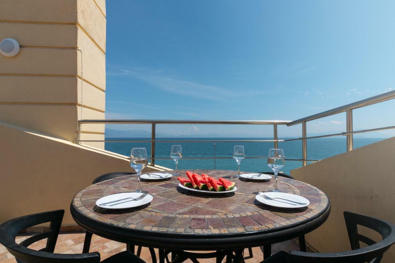 Diamante Beachfront Suites 西洛卡特伦 外观 照片